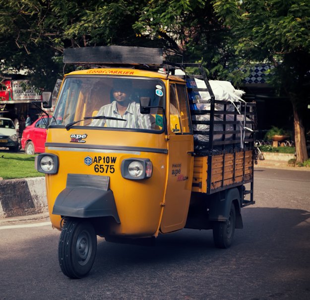 tuk tuk teddy